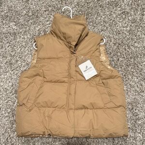 Women's Camel Puffer Vest